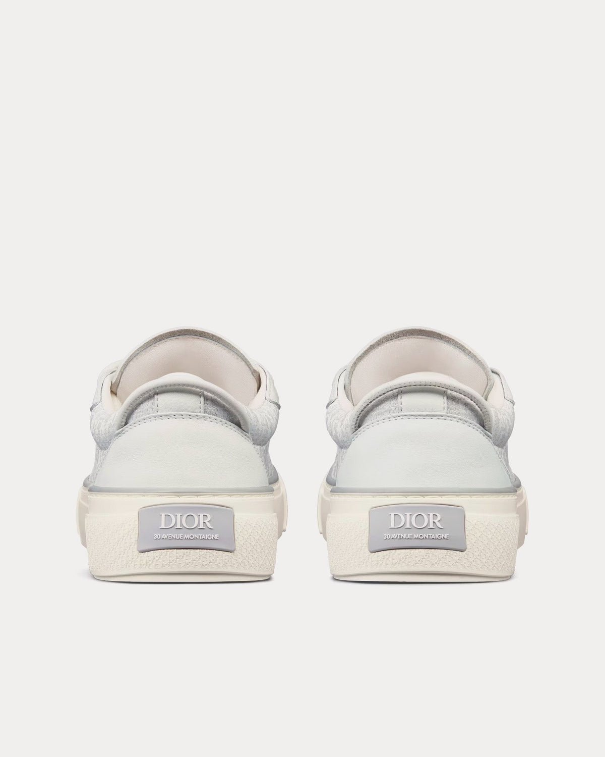 B33 White Smooth Calfskin and Dior Oblique Jacquard Low Top Sneakers