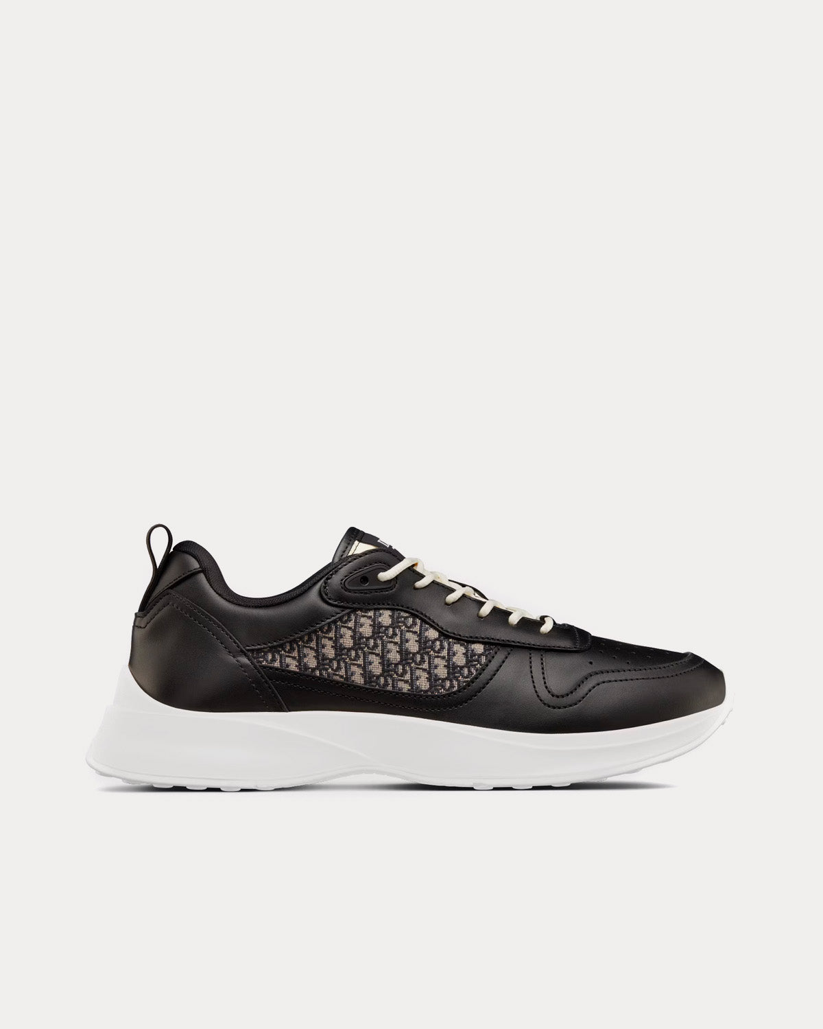 B25 Black Smooth Calfskin and Beige and Black Dior Oblique Jacquard Low Top Sneakers