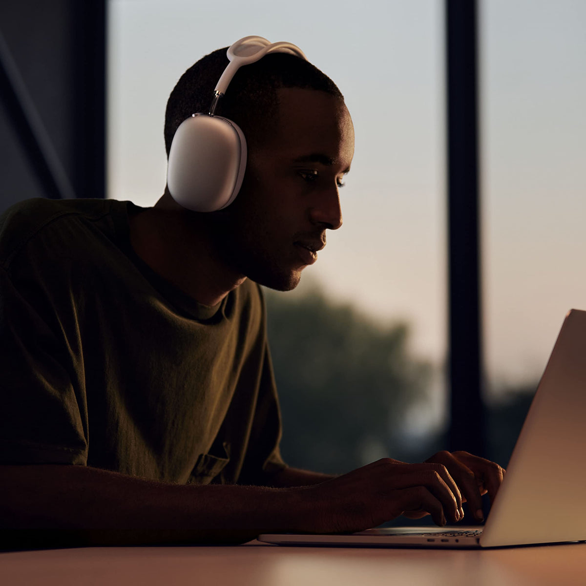 Apple AirPods Max Sky Blue - MGYL3AM/A