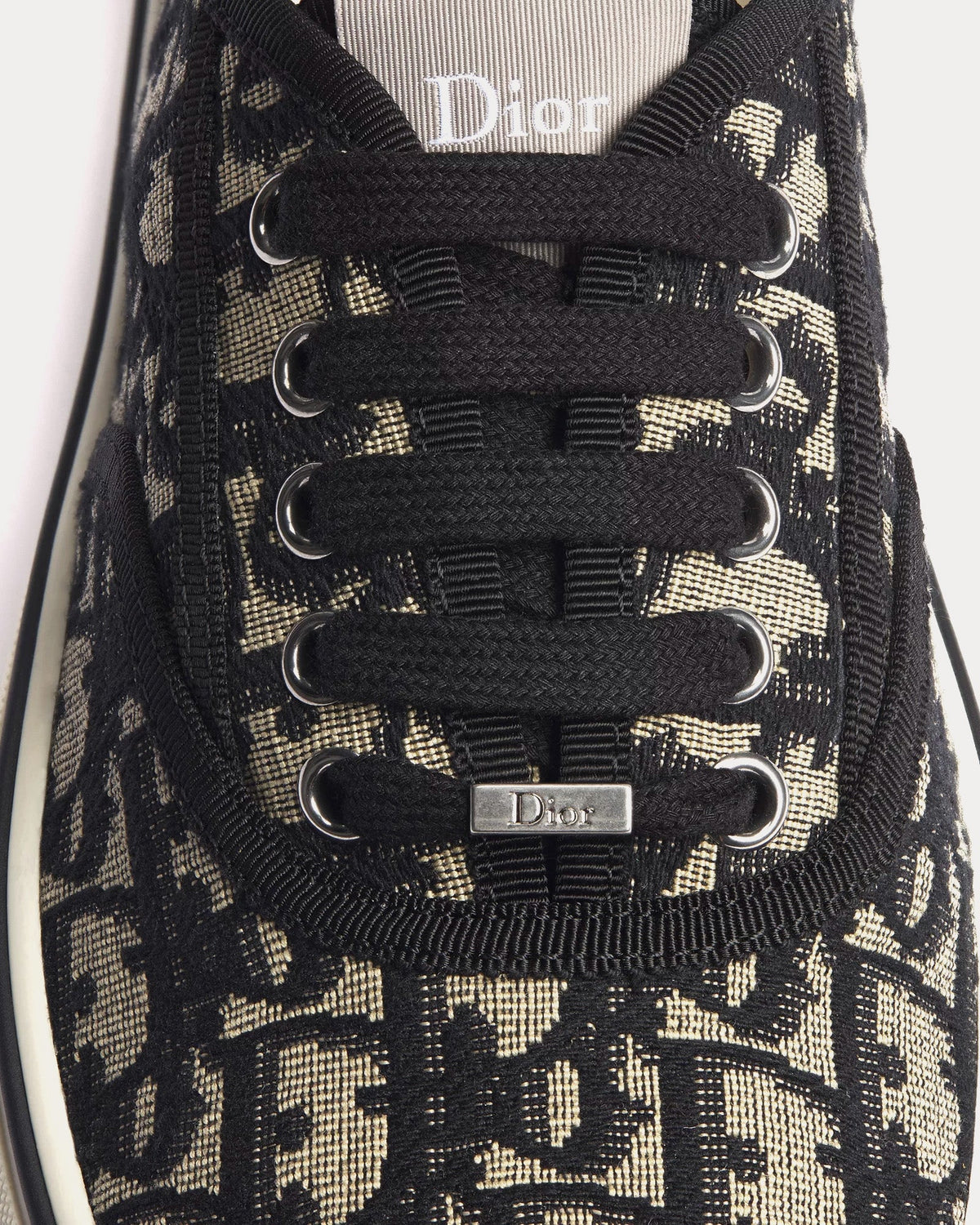 Saltwind in Dior Oblique Embroidered Blue Low Top Sneakers