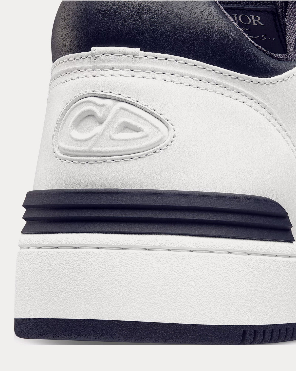 B57 Smooth Calfskin & Suede White / Navy Low Top Sneakers