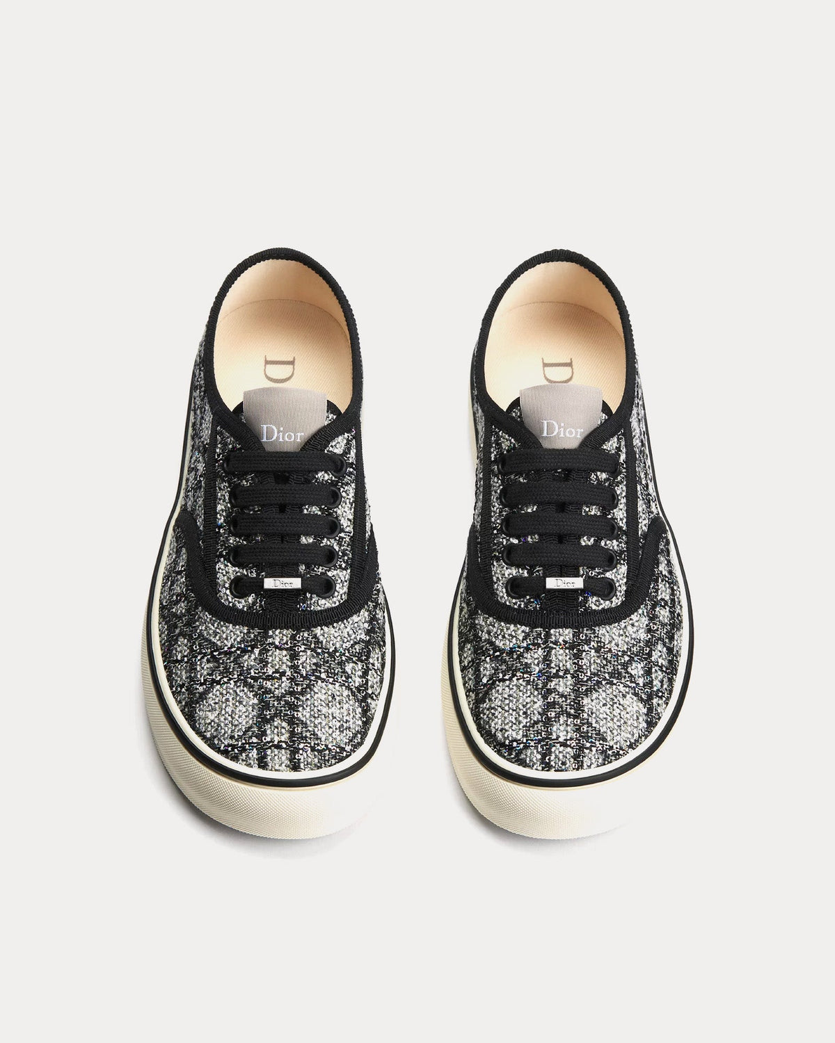 Saltwind Grey / Black Low Top Sneakers