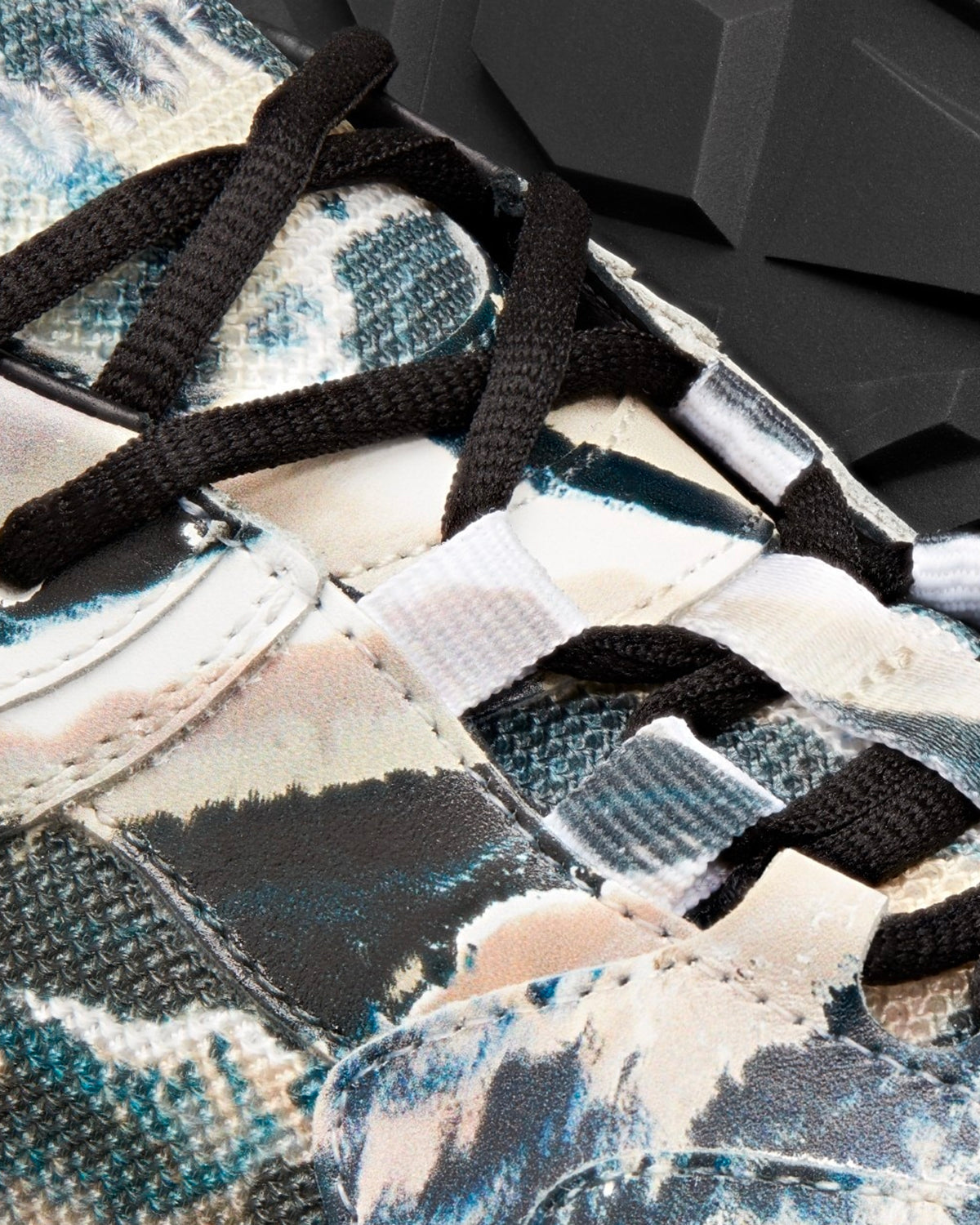 CD1 Marble Motif Running Trainers