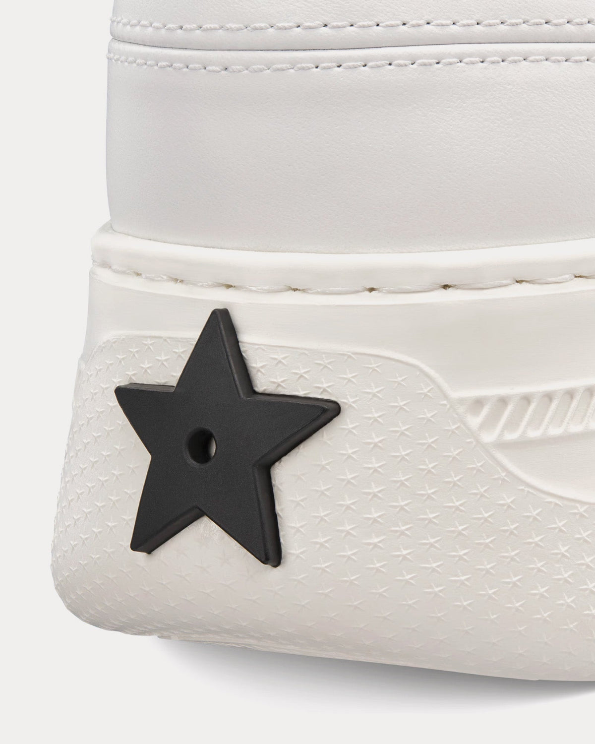 Dior Star Platform Calfskin & Suede White / Black Low Top Sneakers