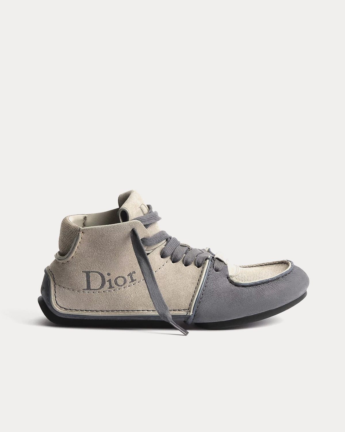 Roadie in Nubuck & Suede Grey Boots