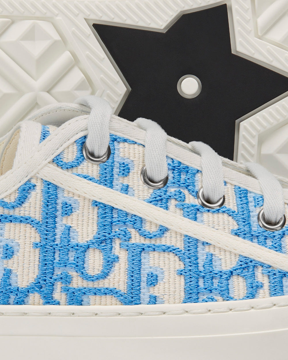 Walk'n'Dior Cornflower Blue Dior Oblique Embroidered Cotton Low Top Sneakers