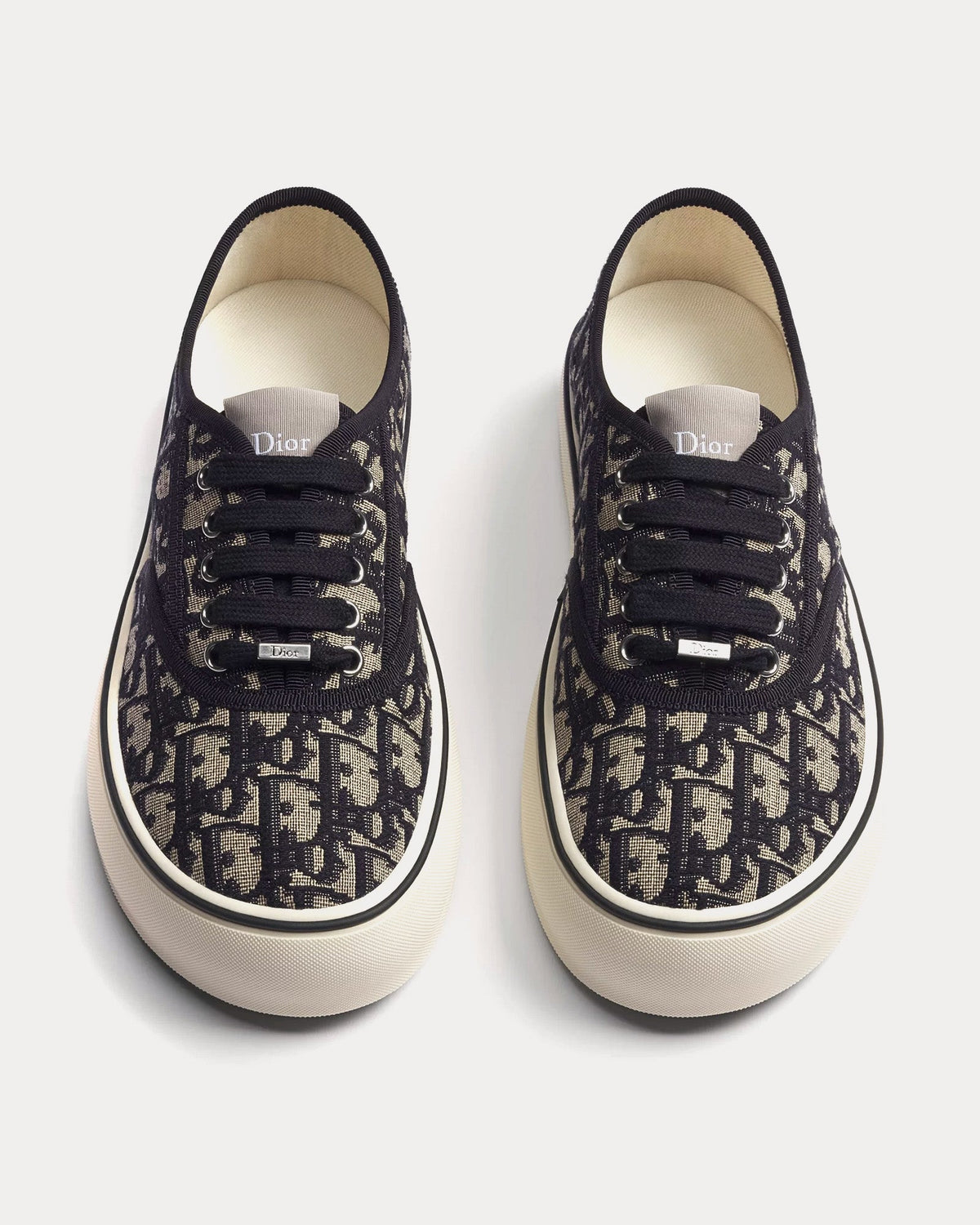 Saltwind in Dior Oblique Embroidered Blue Low Top Sneakers