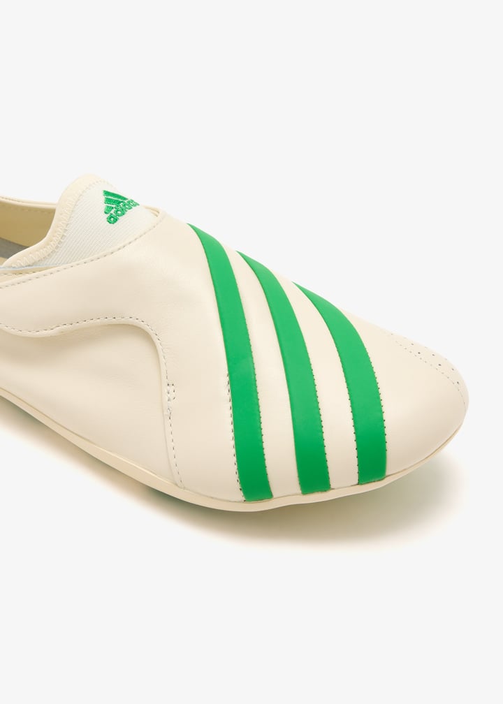 Pharrell Williams Vario Flat Earther Designer Sneakers