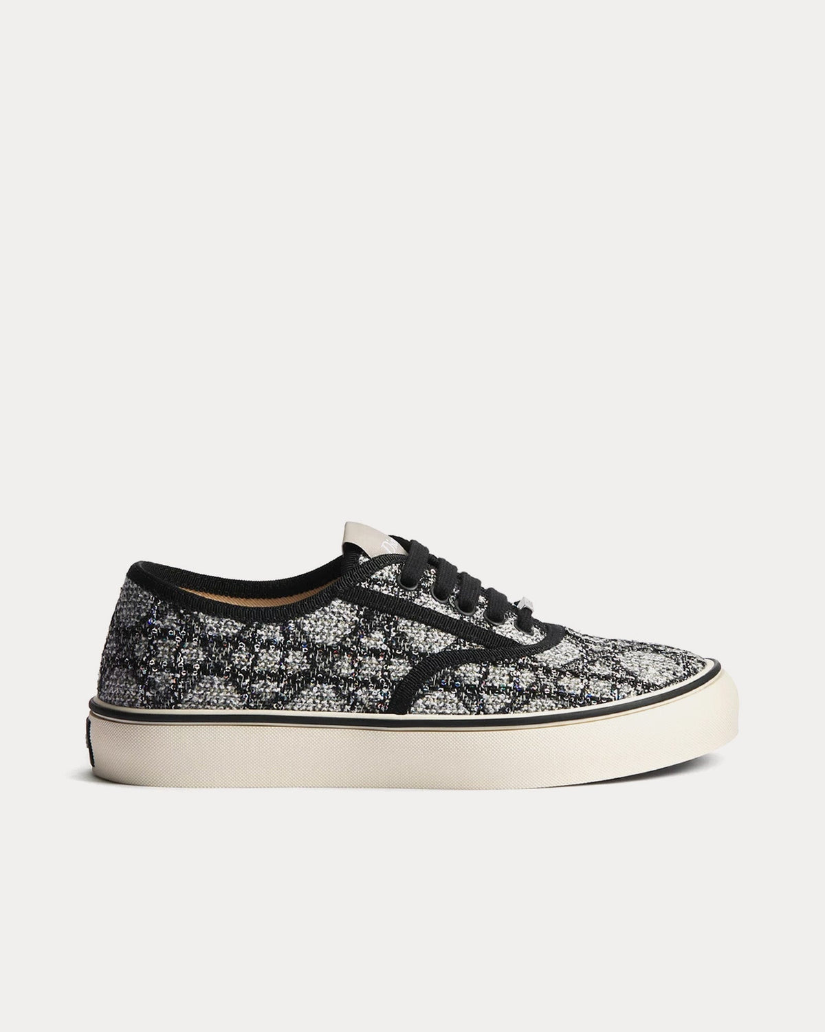 Saltwind Grey / Black Low Top Sneakers
