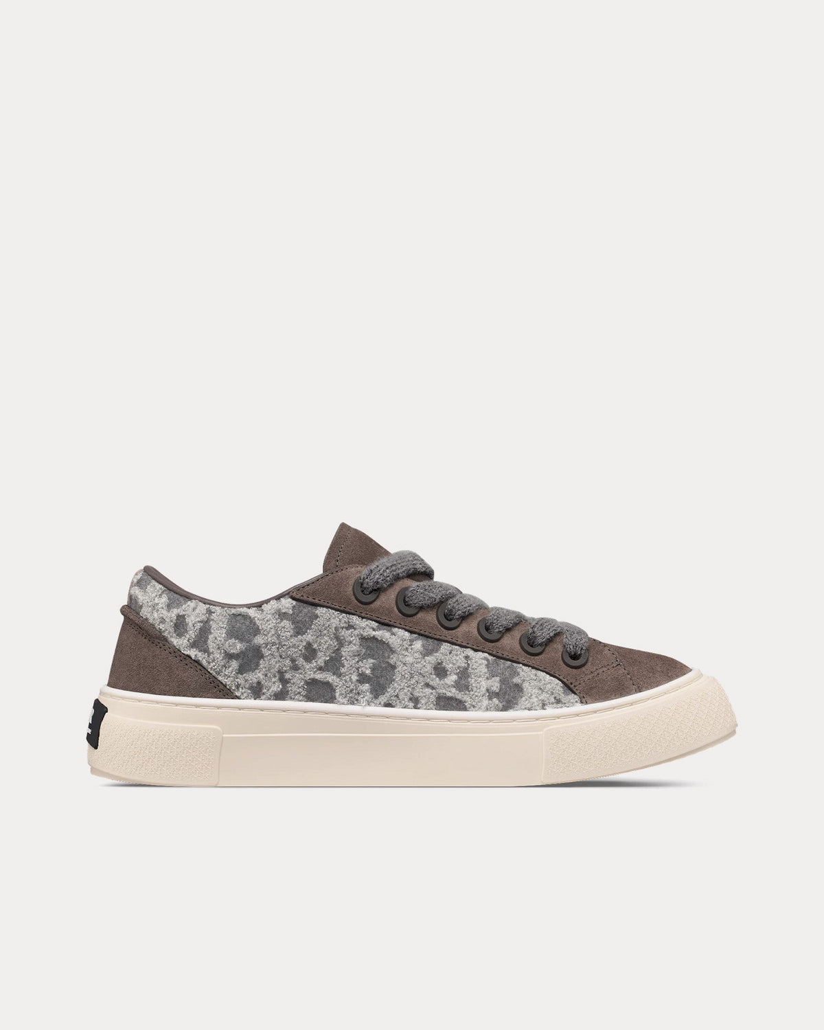 B33 Gray Suede and Gray Dior Oblique Embroidered Wool Felt Low Top Sneakers
