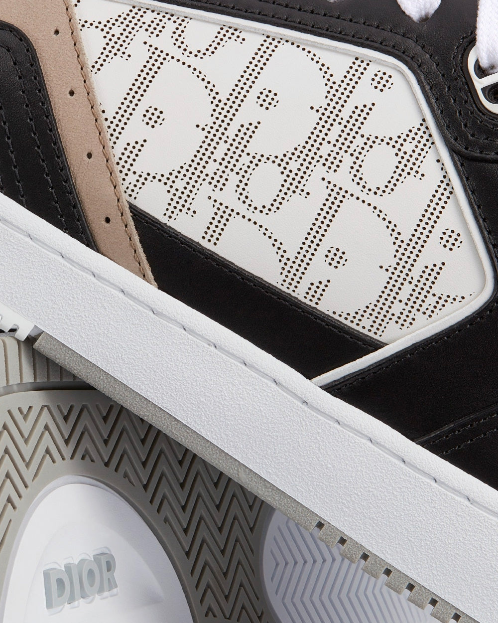 B27 Black, White and Beige Smooth Calfskin with White Dior Oblique Galaxy Leather Low Top Sneakers