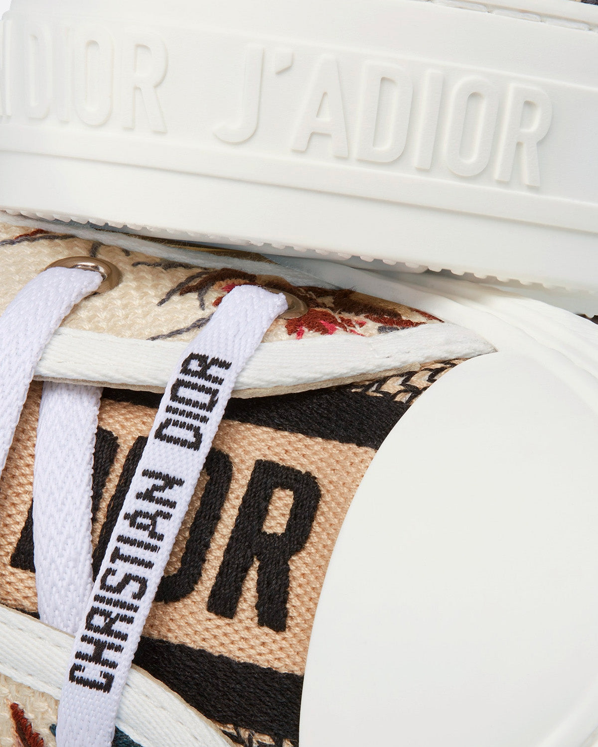 Walk'n'Dior White Multicolor Dior Jardin d'Hiver Embroidered Cotton Low Top Sneakers