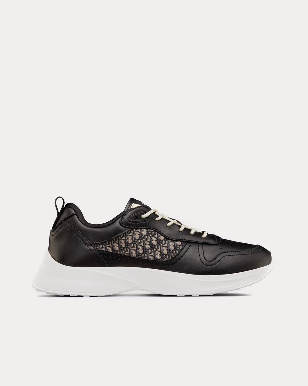 B25 Black Smooth Calfskin and Beige and Black Dior Oblique Jacquard Low Top Sneakers