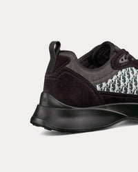 B25 Black Suede and Technical Mesh with Black and White Dior Oblique Canvas Low Top Sneakers View 3