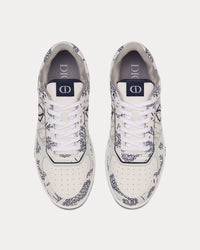 B27 White Smooth Calfskin with Navy Blue CD Paisley Motif and White Dior Oblique Galaxy Leather Low Top Sneakers View 2
