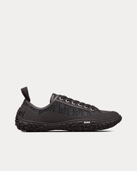 B28 Black Dior Oblique Jacquard and Rubber Low Top Sneakers View 1