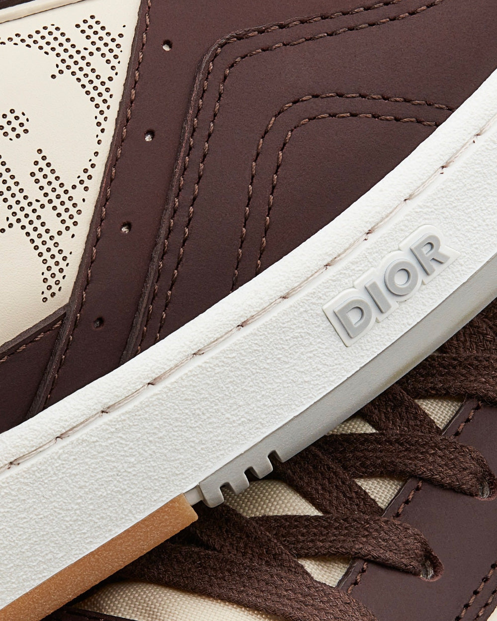 B27 Brown Nubuck Calfskin and White Dior Oblique Galaxy Leather Low Top Sneakers