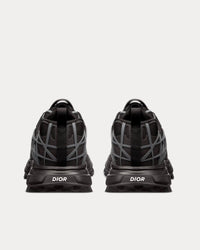 B31 Runner Technical Mesh & Rubber with Warped Cannage Motif Black / Anthracite Grey Low Top Sneakers View 4