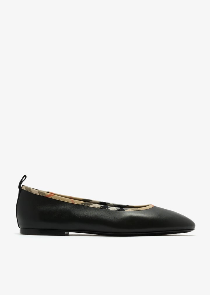 Classic Leather Robin Ballet Flats