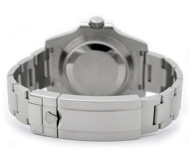 Pre-Owned Submariner Green Hulk 116610LV