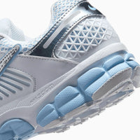 Women's Zoom Vomero 5 Premium Running Shoes - Aluminum