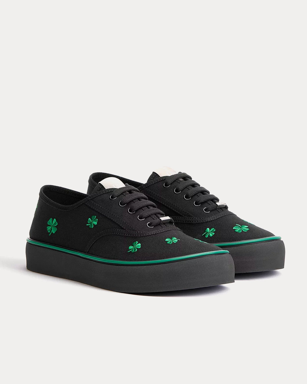 Saltwind Black / Green Low Top Sneakers