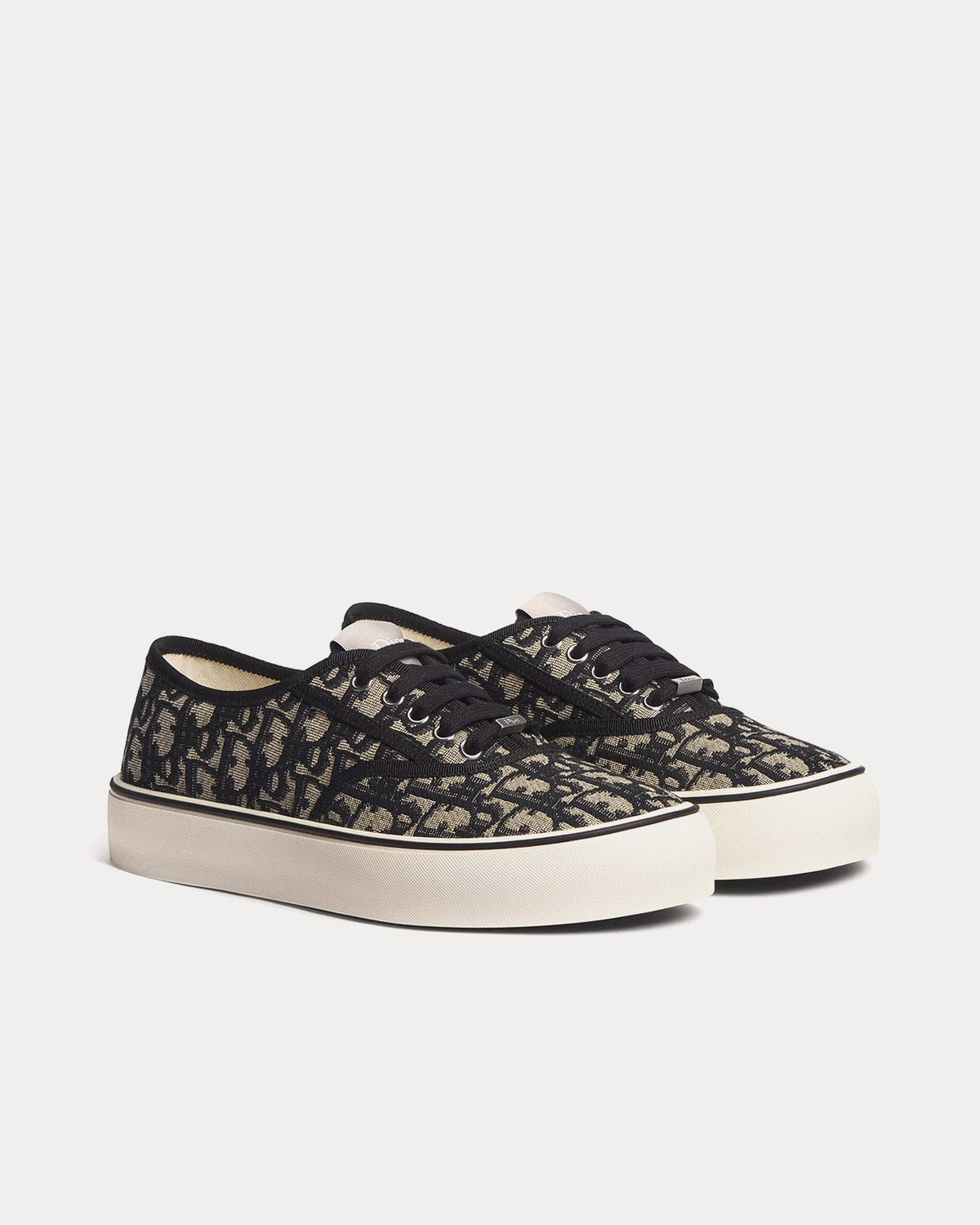 Saltwind in Dior Oblique Embroidered Blue Low Top Sneakers
