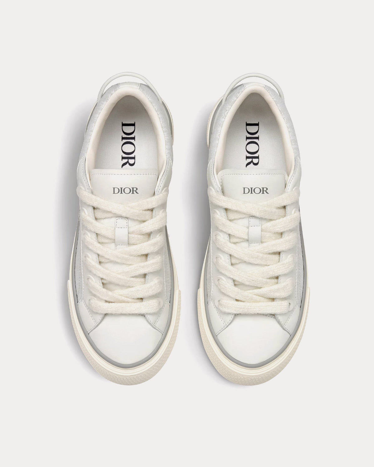 B33 White Smooth Calfskin and Dior Oblique Jacquard Low Top Sneakers