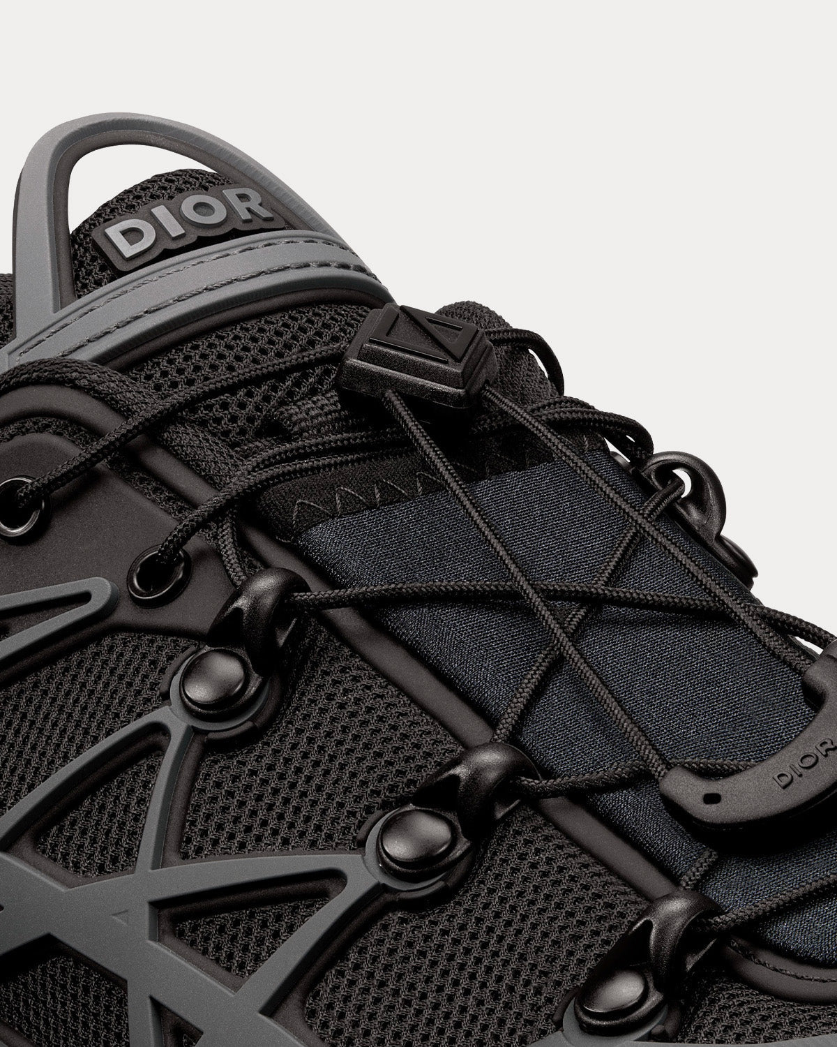 B31 Runner Technical Mesh & Rubber with Warped Cannage Motif Black / Anthracite Grey Low Top Sneakers