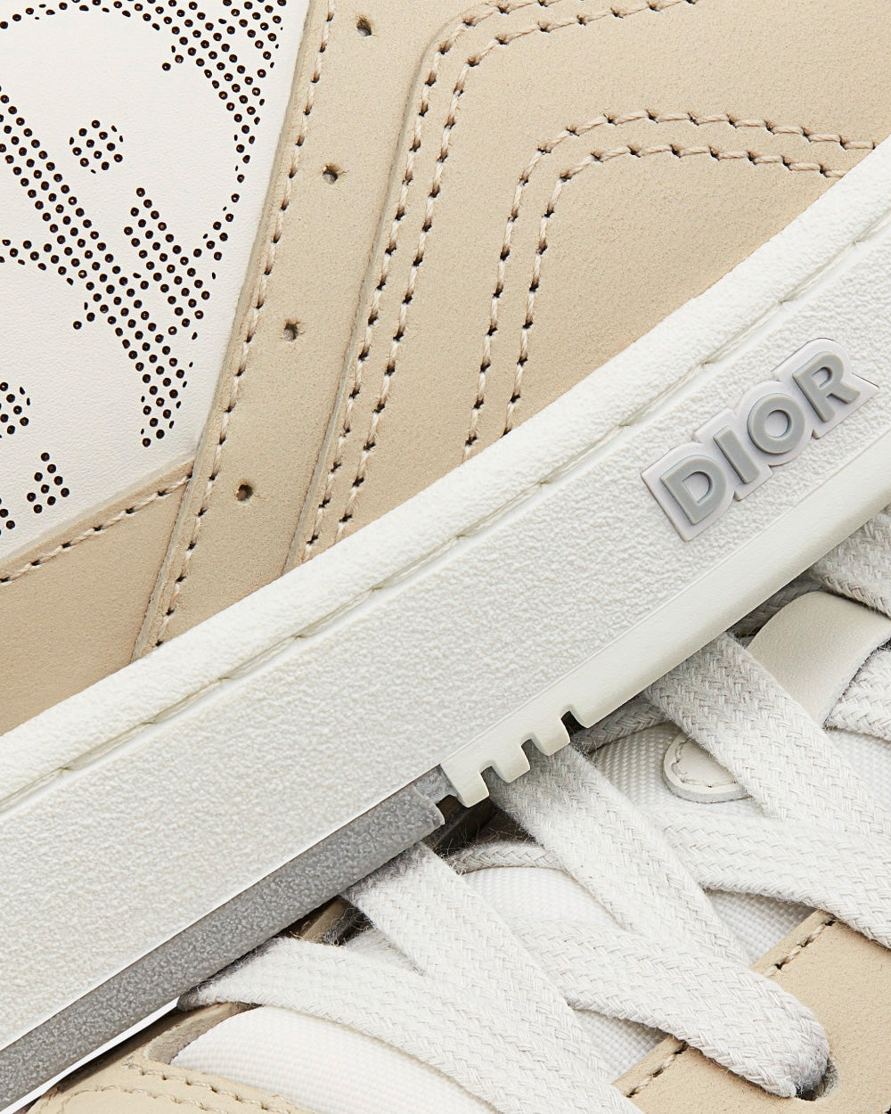 B27 Cream Nubuck Calfskin and White Dior Oblique Galaxy Leather Low Top Sneakers