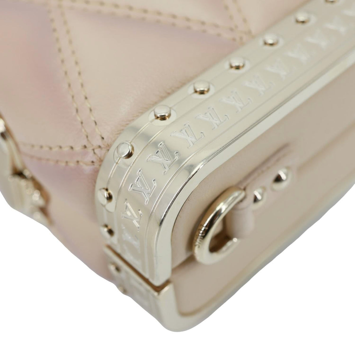 LOUIS VUITTON GO-14 Malletage Minaudiere Quilted Lambskin Leather Crossbody Bag Gold