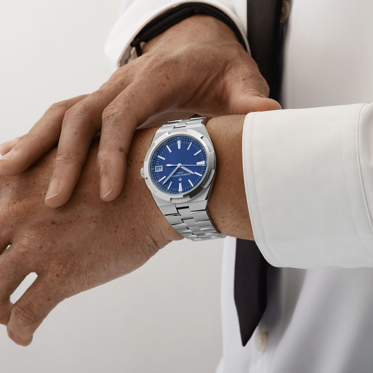 Vacheron Constantin Overseas 4520V/210A-B128 Stainless Steel Blue Dial (2026)