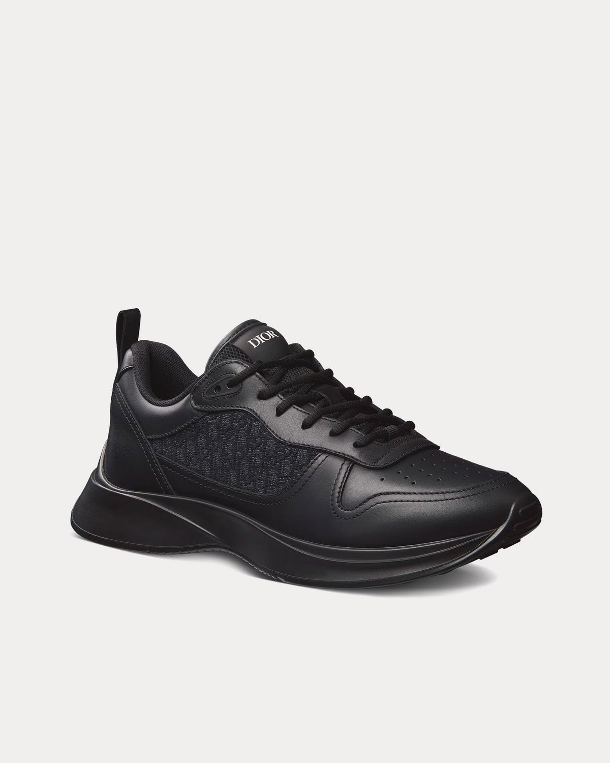 B25 Runner Black Smooth Calfskin and Dior Oblique Jacquard Low Top Sneakers