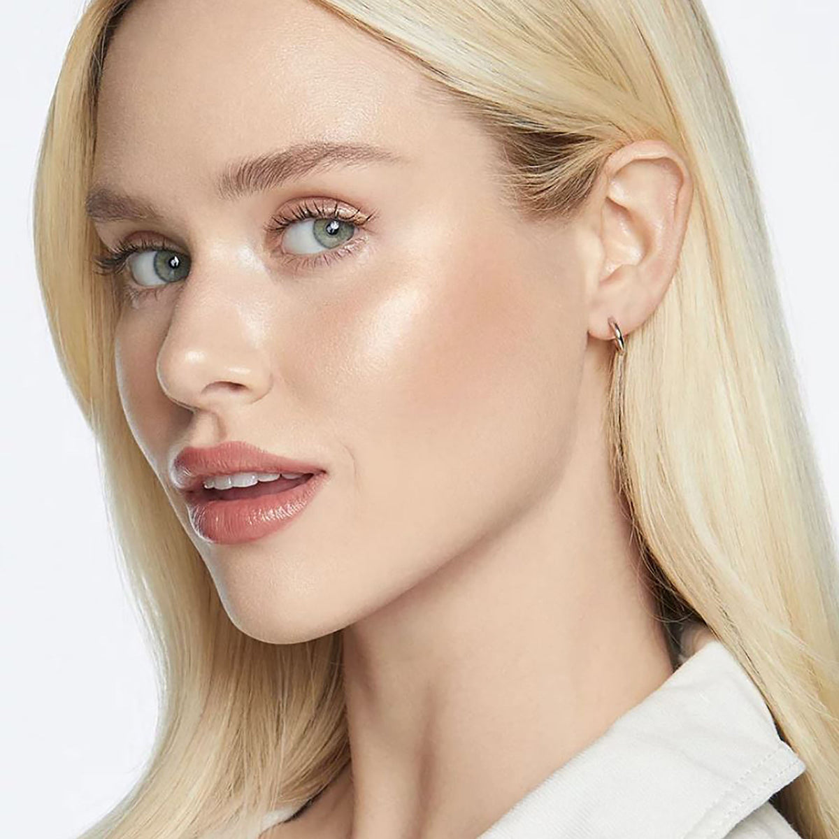 Smashbox X Becca Shimmering Skin Perfector Pressed Highlighter