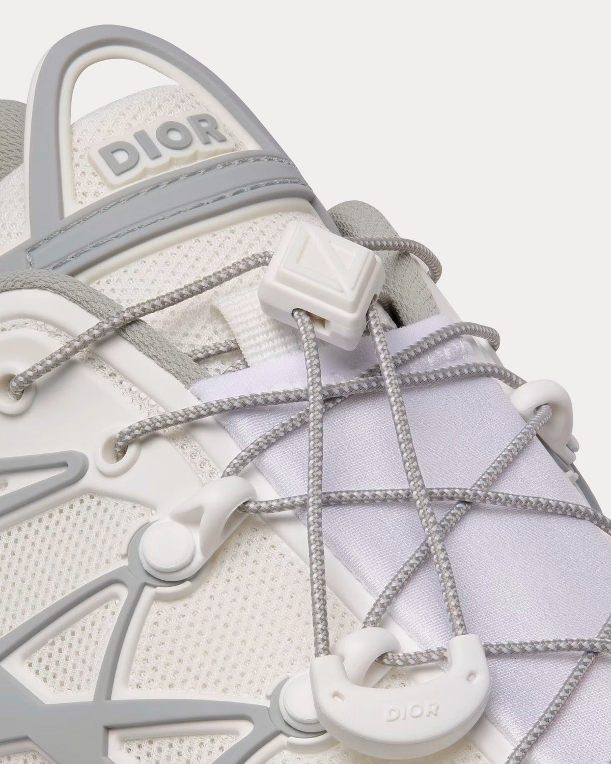 B31 Runner Technical Mesh & Rubber with Warped Cannage Motif White / Grey Low Top Sneakers