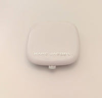 Marc Jacobs O!Mega Bronze Coconut Perfect Tan Bronzer – 104 Tan-Tastic! View 4