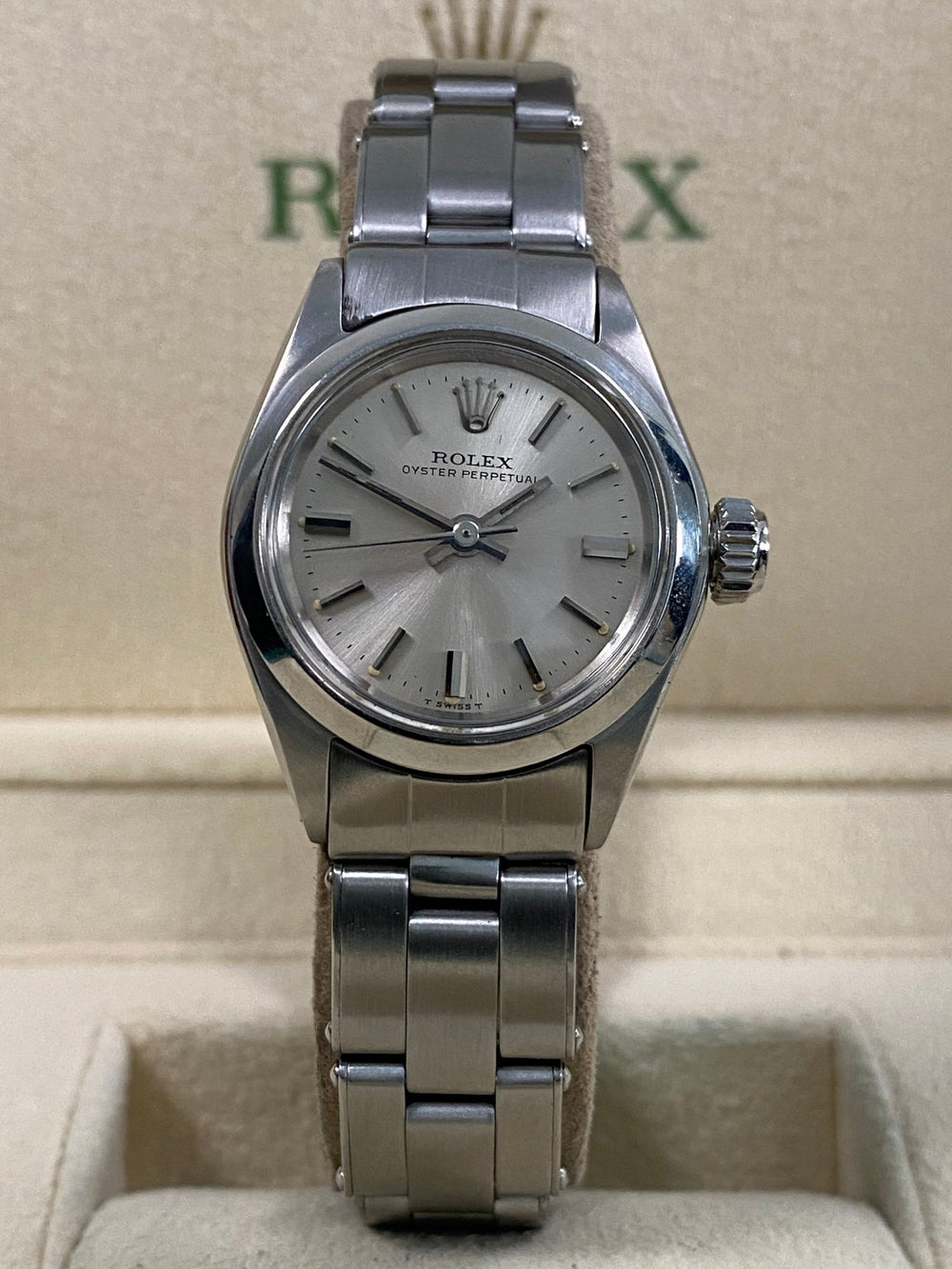 Oyster Perpetual - 1979 - Silver Index Dial - 6618