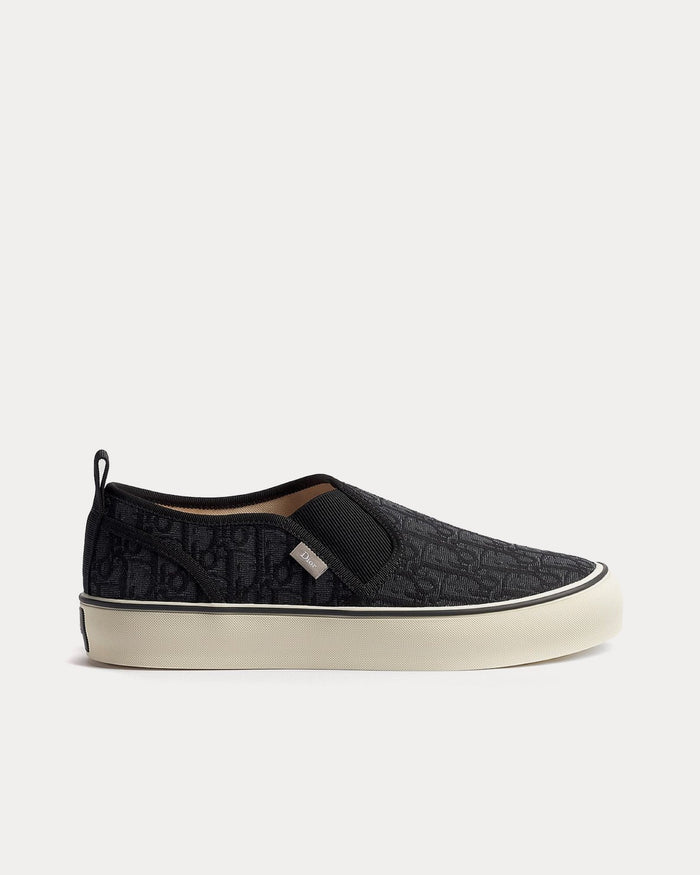 Saltwind Black Slip On Sneakers - Crown & Consign