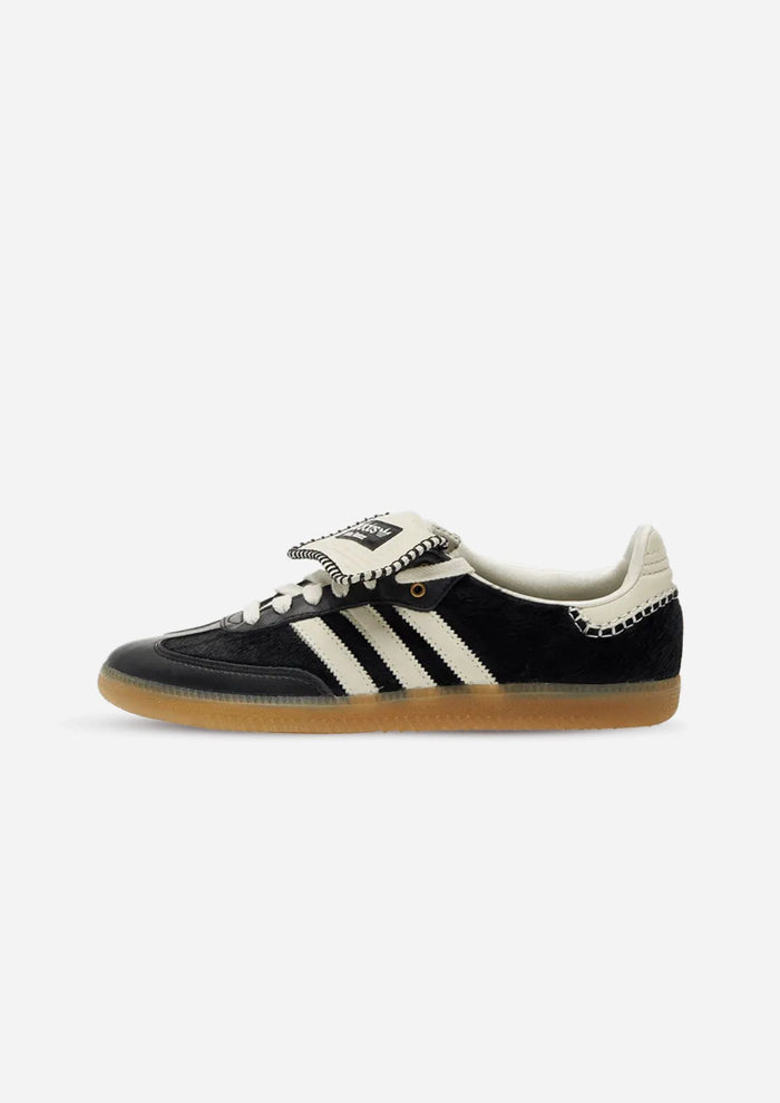 SAMBA PONY TONAL WALES BONNER CORE BLACK - Crown & Consign