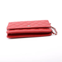 WOC Classic Quilted Caviar 22M Red View 4